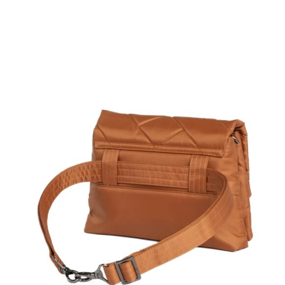 Brand New Lug Plie Shoulder/Crossbody Handbag in Beautiful Cappuccino - Picture 4 of 5